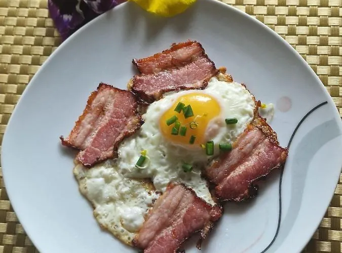 فندق مبيت وإفطار Irena كوربييلوف