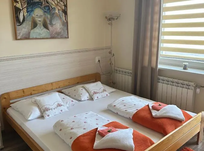 فندق مبيت وإفطار Irena كوربييلوف